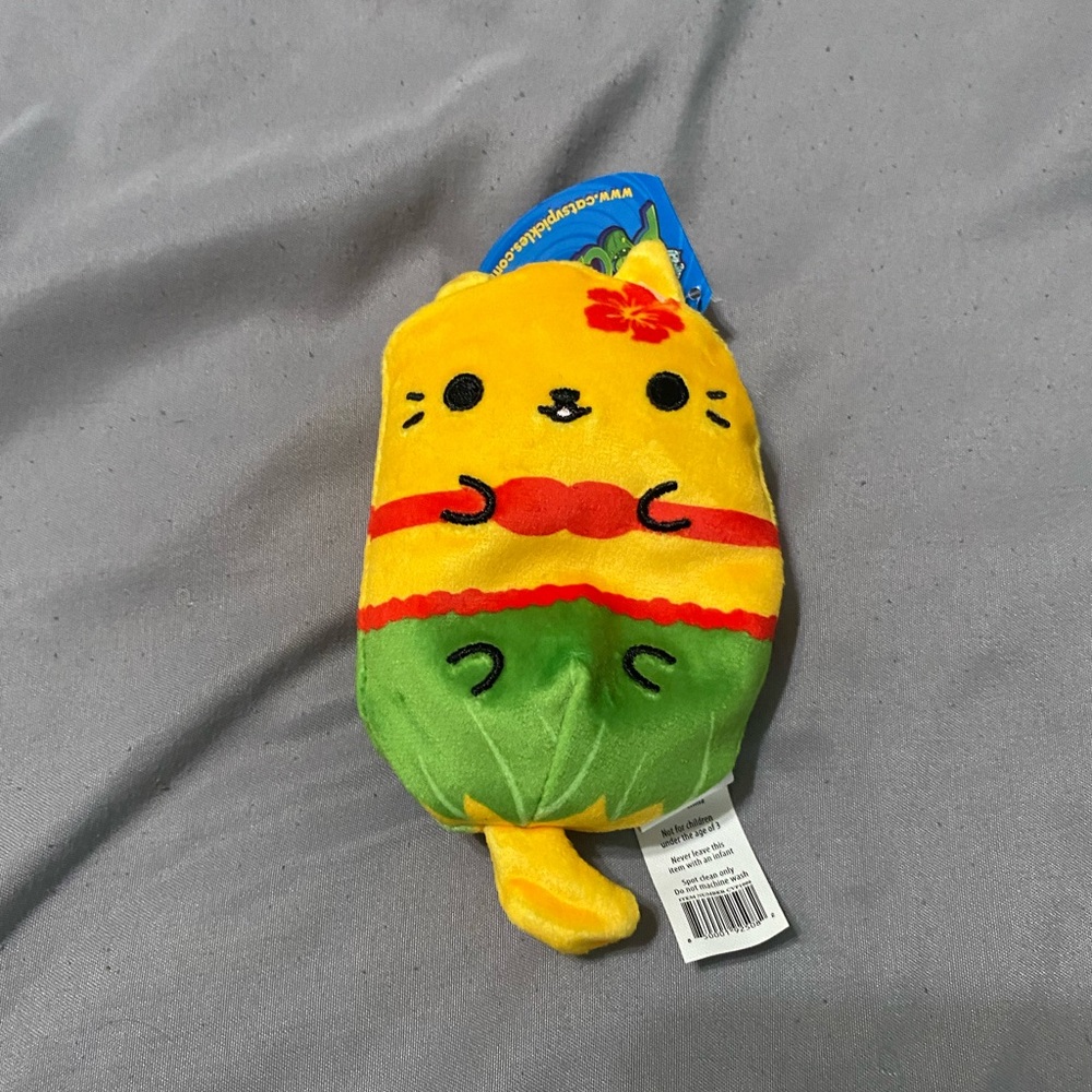 Cats vs. Pickles